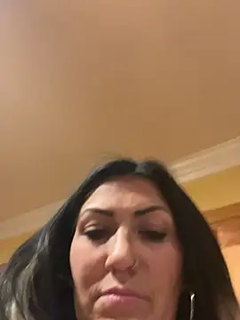 LittleMissEeve's Live XXX Chat