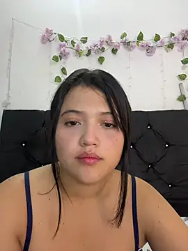 Chat +18 de alisson_carolina73 ao vivo