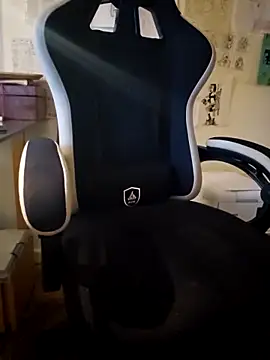 verylargecock webkamerás műsora