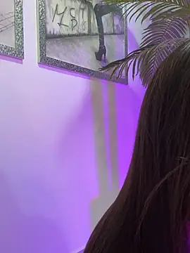 แชท XXX สดของ Mau_White