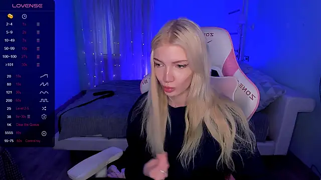 Chat XXX en directo de AnyaTaylor_