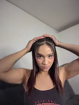 Isabella-Teen élő XXX-chatje