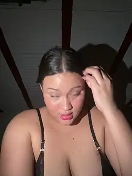 Chat +18 de Datoka_adrenaline ao vivo