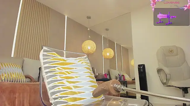 sabrina_shark_ Chat XXX in diretta