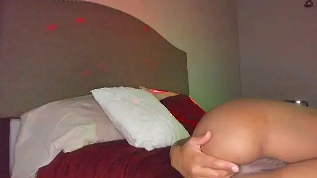 yiauana – Live XXX-chat