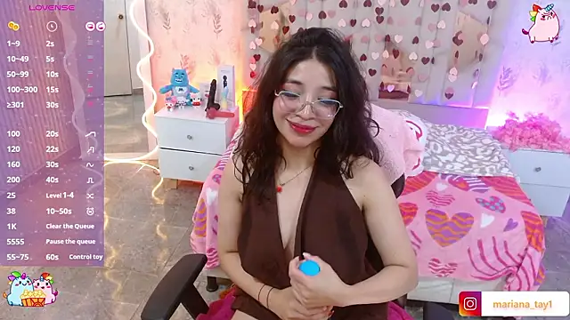 MARIANA_TAY1 现场XXX聊天