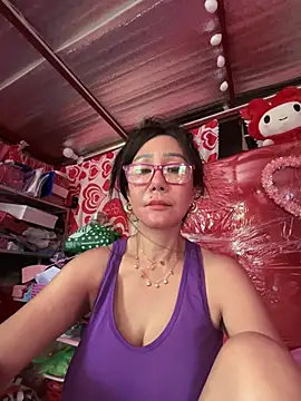 sweetieme: вебкам-шоу