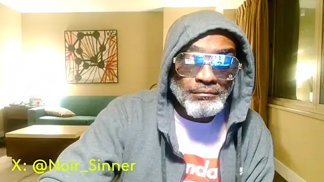 sinnernoir élő XXX-chatje