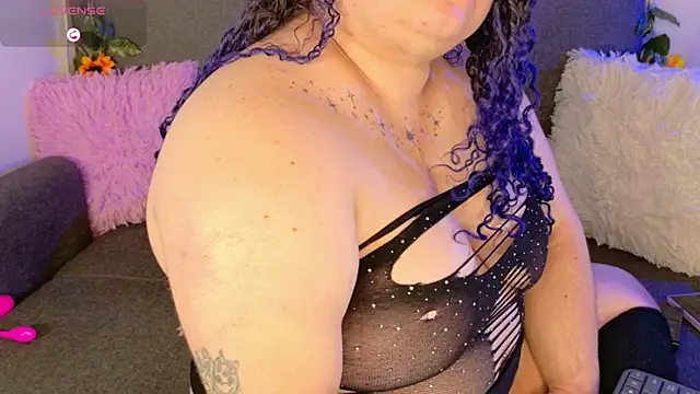 lunitaa0 Chat XXX in diretta