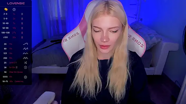 AnyaTaylor_ Chat XXX live