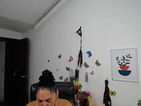 دردشة mature_bigboobs10 الجنسية المباشرة