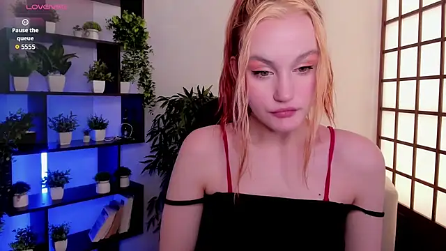 Chat +18 de Ida_FaneStain ao vivo