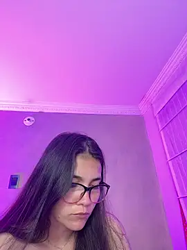 Chatroom XXX en direct de aurora_divine