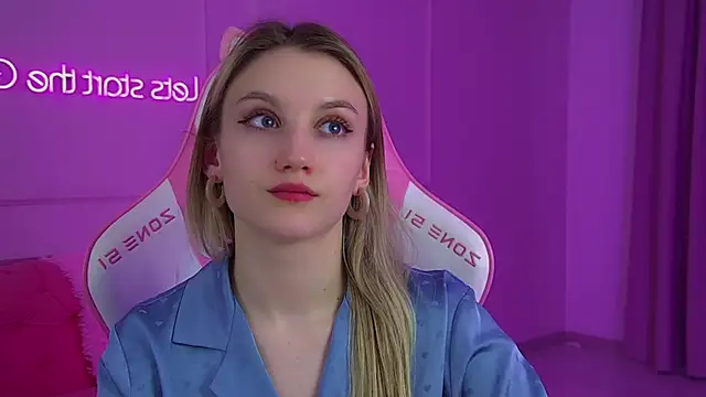 Онлайн чат XXX StacyEvances