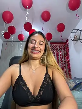 Chatroom XXX en direct de Megumi_Ivanov