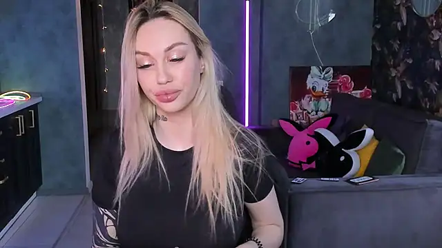 Blckmirrorr's Live XXX Chat