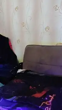 Tselka live XXX chat