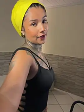 XXX chat uživo modela xbigpeach