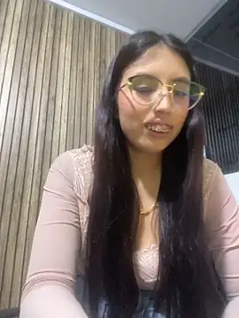 XXX chat uživo modela Valk_submissive