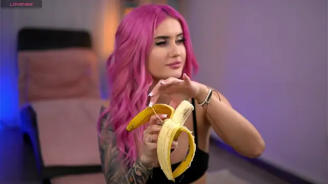 Онлайн чат XXX Miky_Lust