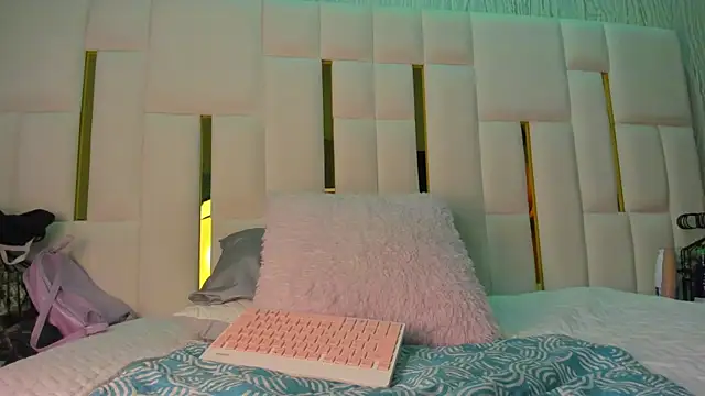 Chat +18 de mia_vy ao vivo