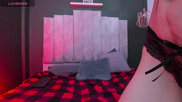 XXX chat uživo modela Victoria__love_