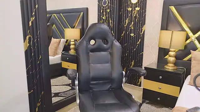 LaurenHazell Live XXX Chat