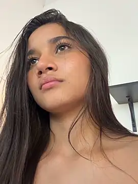 AlessiaVallmont Webcam show