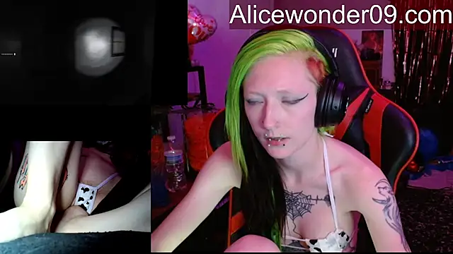 XXX chat uživo modela alicewonder09