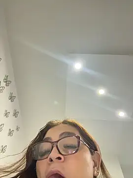 ANTONELLA_VIOLETA_ élő XXX-chatje