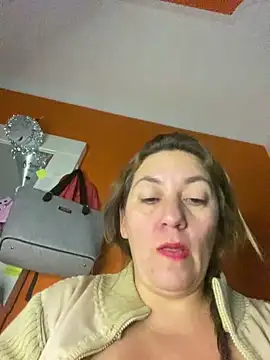 SCARLET-20 élő XXX-chatje