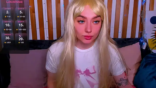 Chat +18 de Emily_Tylerr ao vivo