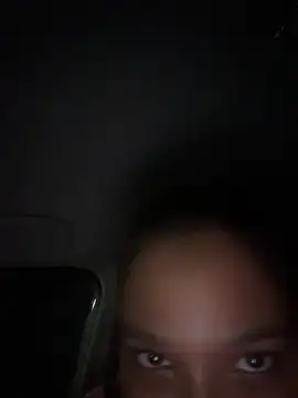 YeahhhitsBreezy Live XXX Chat