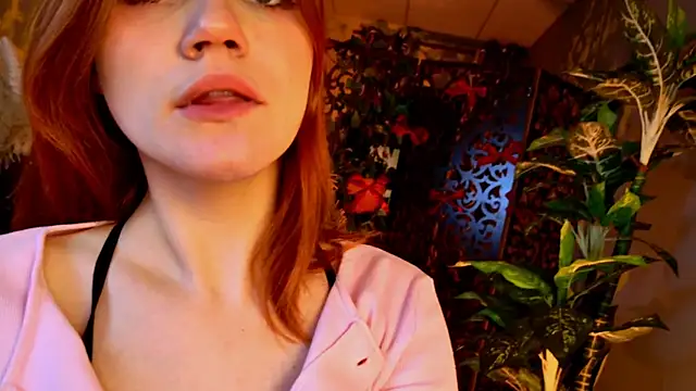 Chat +18 de EllieFoxy ao vivo