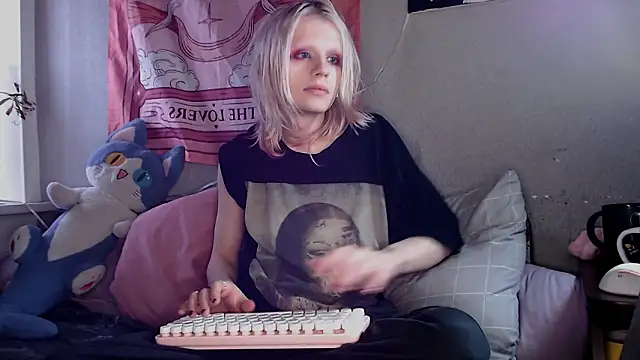 Alien_Bella: απευθείας συνομιλία ΧΧΧ