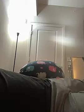 makeherfeelg élő XXX-chatje