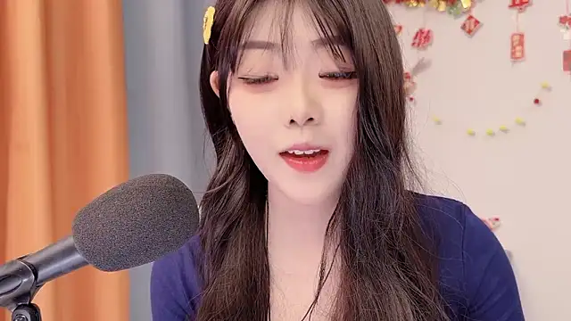 smalldaisy: онлайн-секс-чат