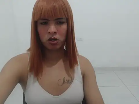 estefania224 Adlı Modelin Canlı XXX Sohbeti