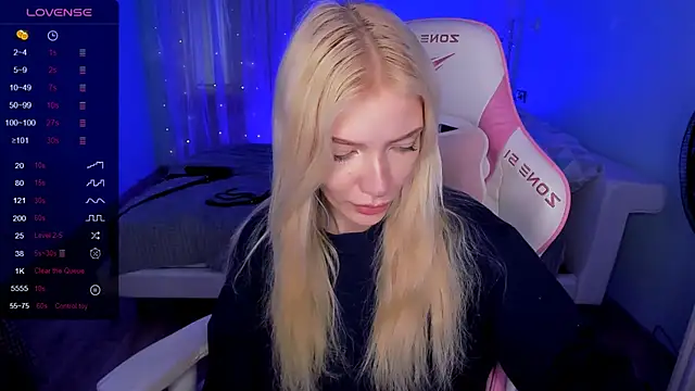 AnyaTaylor_: онлайн-секс-чат