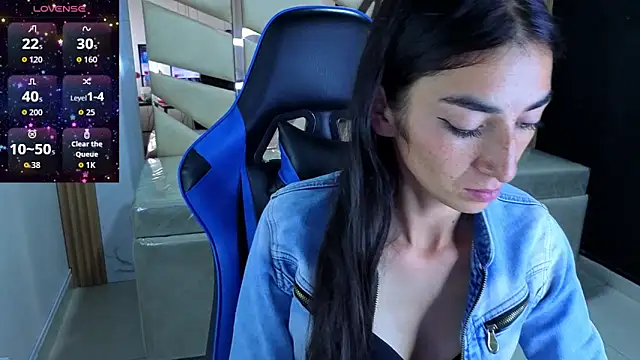 Chat +18 de Maily_a_ ao vivo