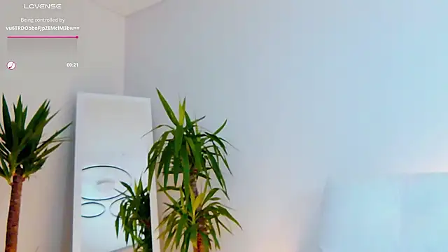 Miss_Magic_Eyes_: онлайн-секс-чат