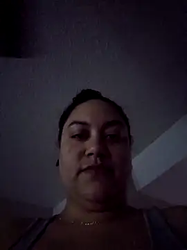 honeeyyy_pot 现场XXX聊天