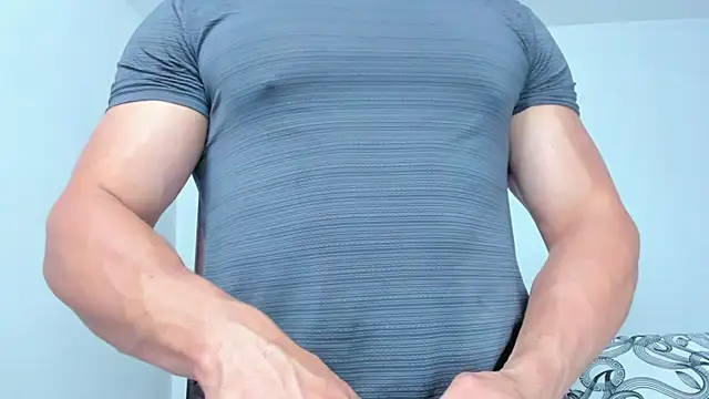 دردشة KingLevi01 الجنسية المباشرة