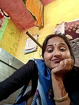 Show de Pooja_hote na webcam