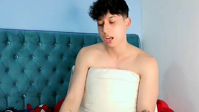 _Thomas_hot_: απευθείας συνομιλία ΧΧΧ