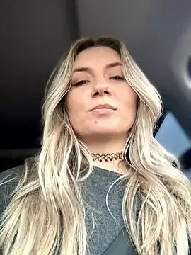 Crazy-Rosa's Live XXX Chat