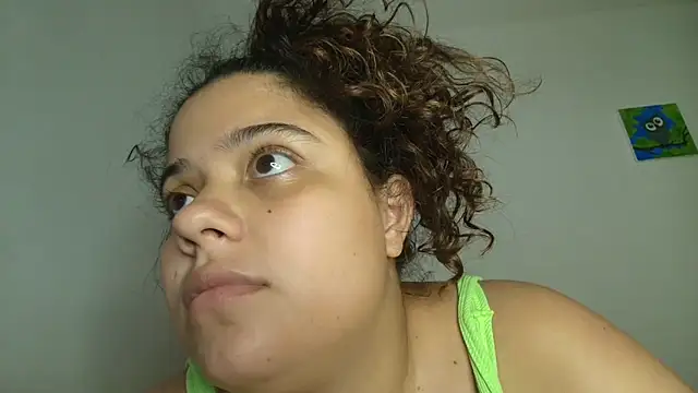 luisahot_9727 লাইভ XXX চ্যাট