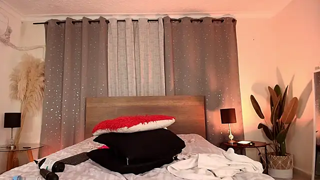 دردشة ViolettGomez_93 الجنسية المباشرة