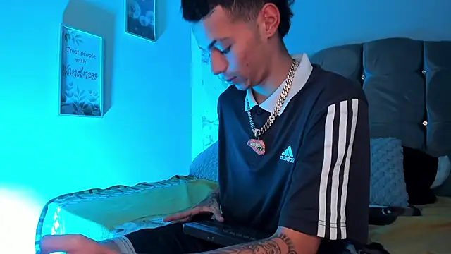 ELL_PBC: απευθείας συνομιλία ΧΧΧ