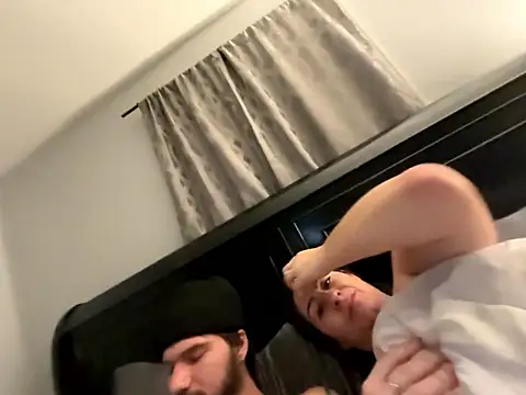 fun_couple_cum's Live XXX Chat